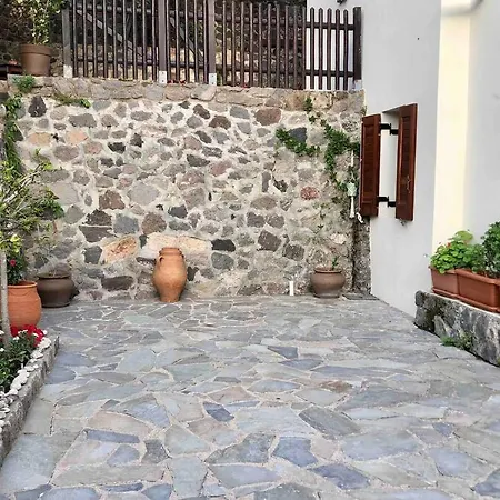 Lejlighed Kalliopi's House Mandrákion
